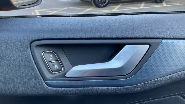 Ford Focus 1.5 EcoBoost 150 Active X Auto 5dr Petrol Estate